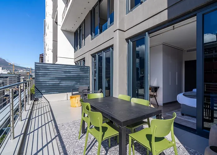 16 On Bree Luxury Apartments