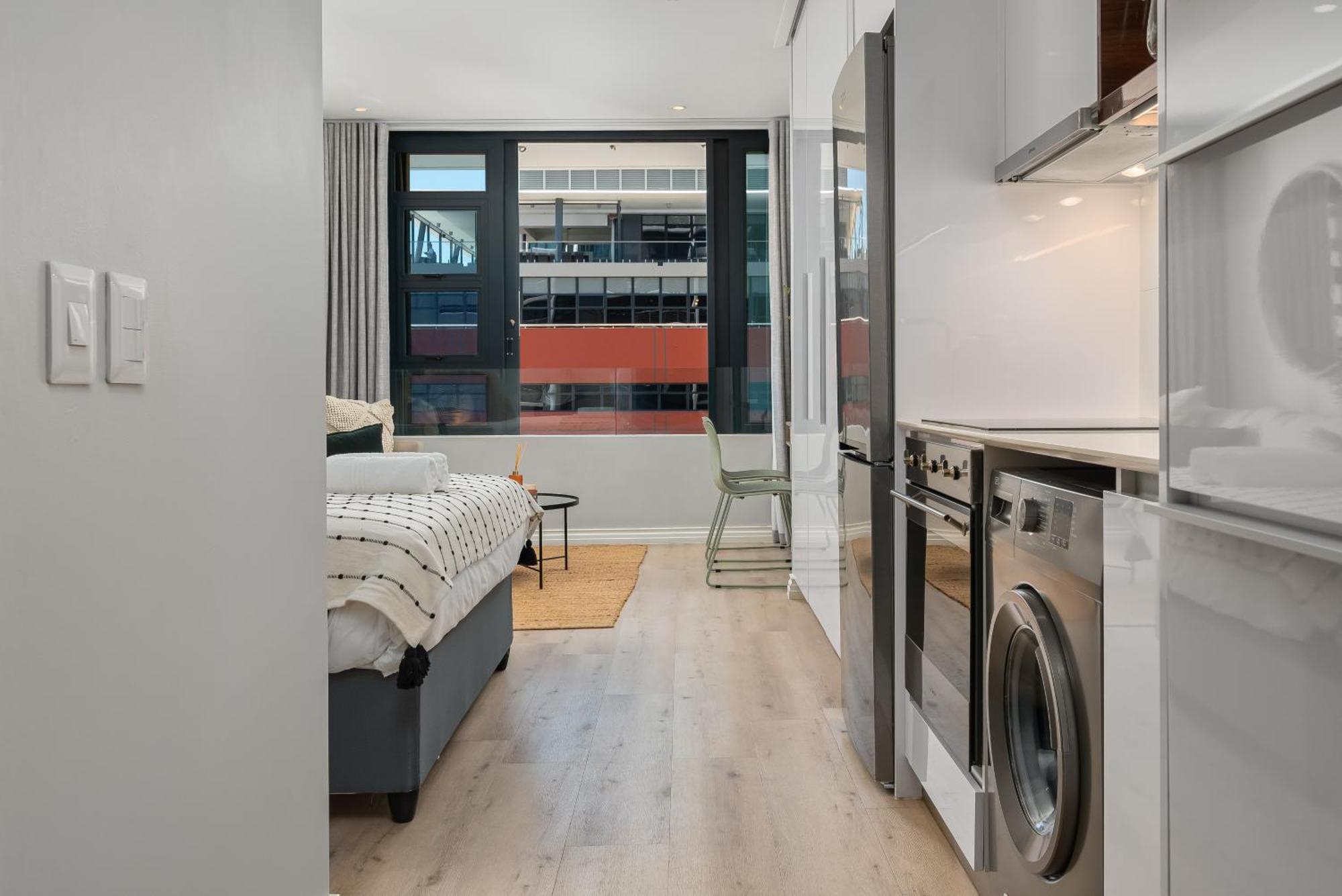 Apartment 16 On Bree Luxury *