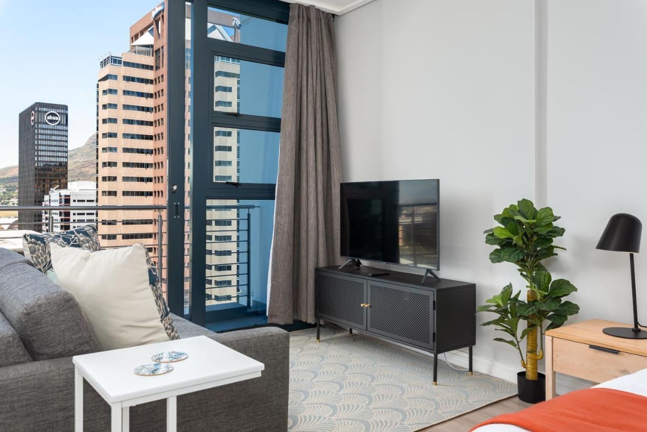 16 On Bree Luxury * Cape Town